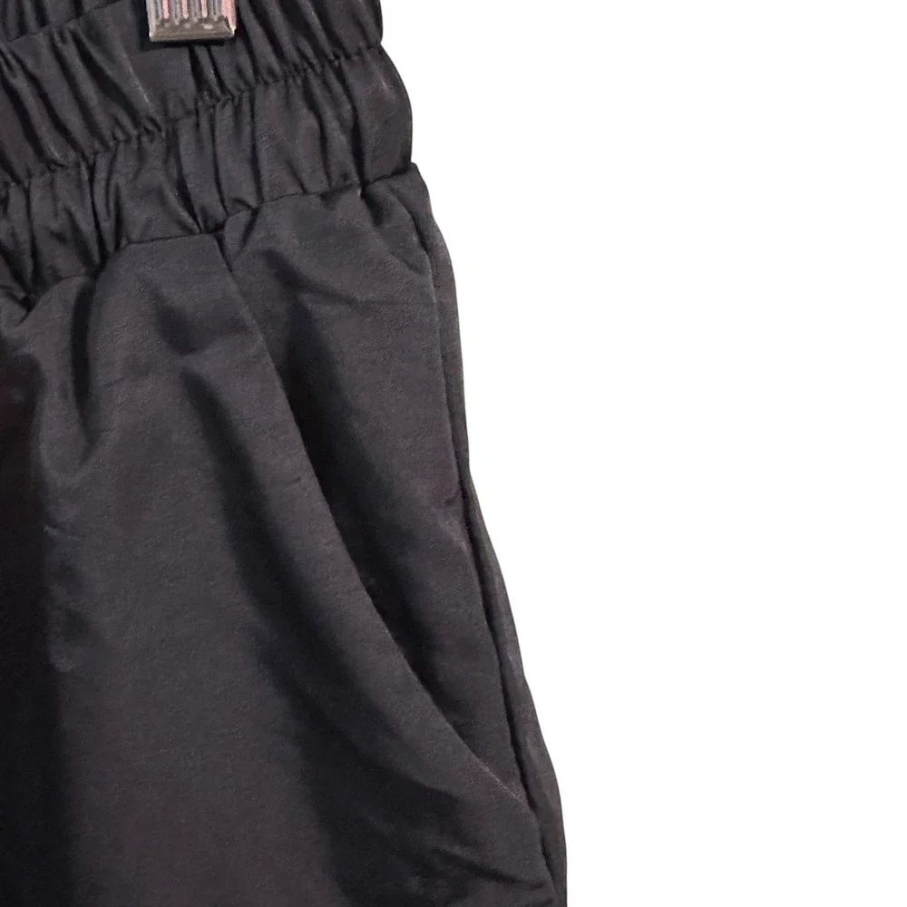 Romwe Black Palm Tree Sequin Drawstring Shorts Size‎ M